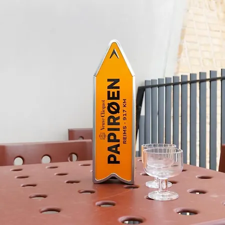 Udsigt Til 20.000.000 Dkk - M.plads Til 6 Personer Apartament Kopenhaga