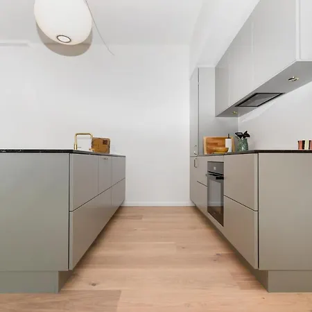 Apartament Udsigt Til 20.000.000 Dkk - M.plads Til 6 Personer Kopenhaga