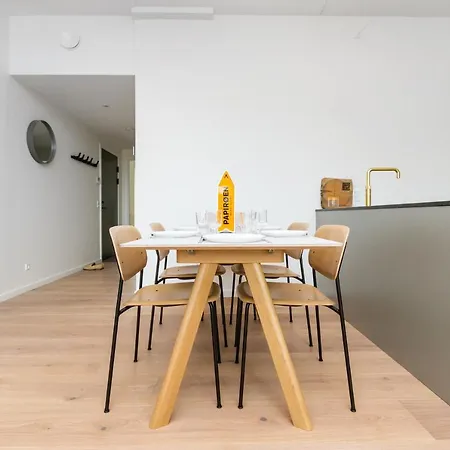 Apartament Udsigt Til 20.000.000 Dkk - M.plads Til 6 Personer Kopenhaga